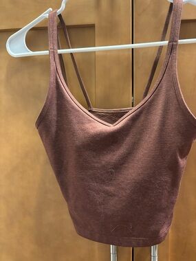 Vuori V-Neck crop cami tank